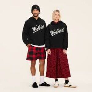 ~Adult Hooded Sweatshirt - Woolrich Black~XL~NWT's